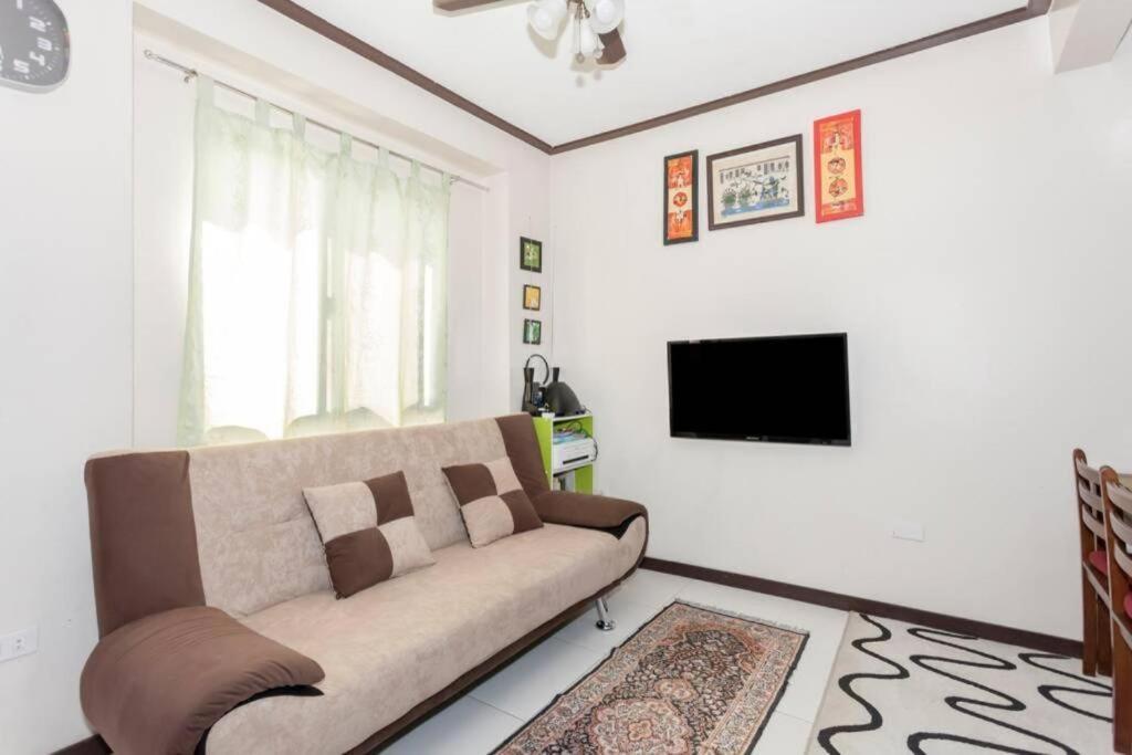Buder Townhouse Lias Marilao Bulacan Philippines Bagian luar foto